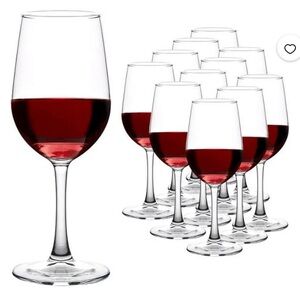 12 NEW OLD STOCK STILL IN BOX WINE GLASSES